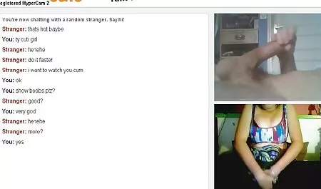 Amiche calde nella film porno interi streaming vasca da bagno
