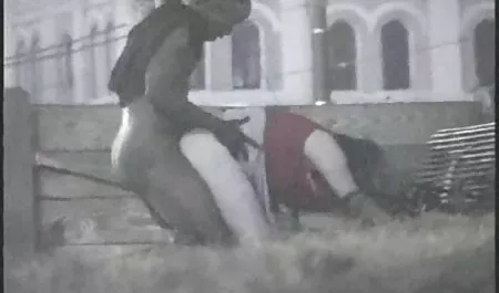Rossa grassa in video amatoriale succhia e ingoia in P. O. video porno italiani streaming gratis V in video amatoriale
