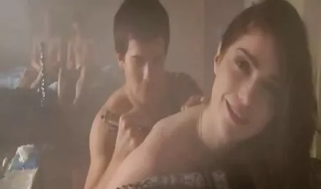 Cavalca il cazzo in stile cowgirl film porno alta definizione