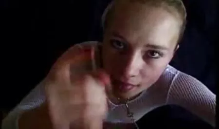 Impertinente Milf fa un pompino nella tua auto film porno completi streaming