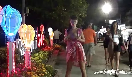 Bruna con i capelli lunghi Asian teen film erotici italiani in streaming scopata davvero ruvida