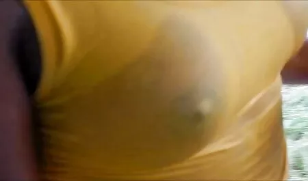 Eterosessuale ragazzo si spoglia davanti film erotici italiani streaming alla telecamera e si masturba hard-core da questo boner