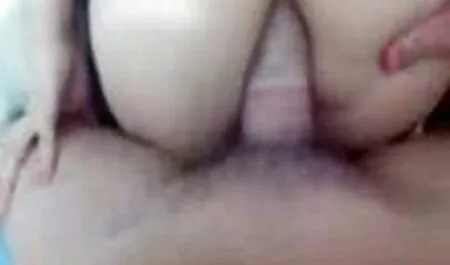 Sborrata sulla figa porno italiano streaming spessa